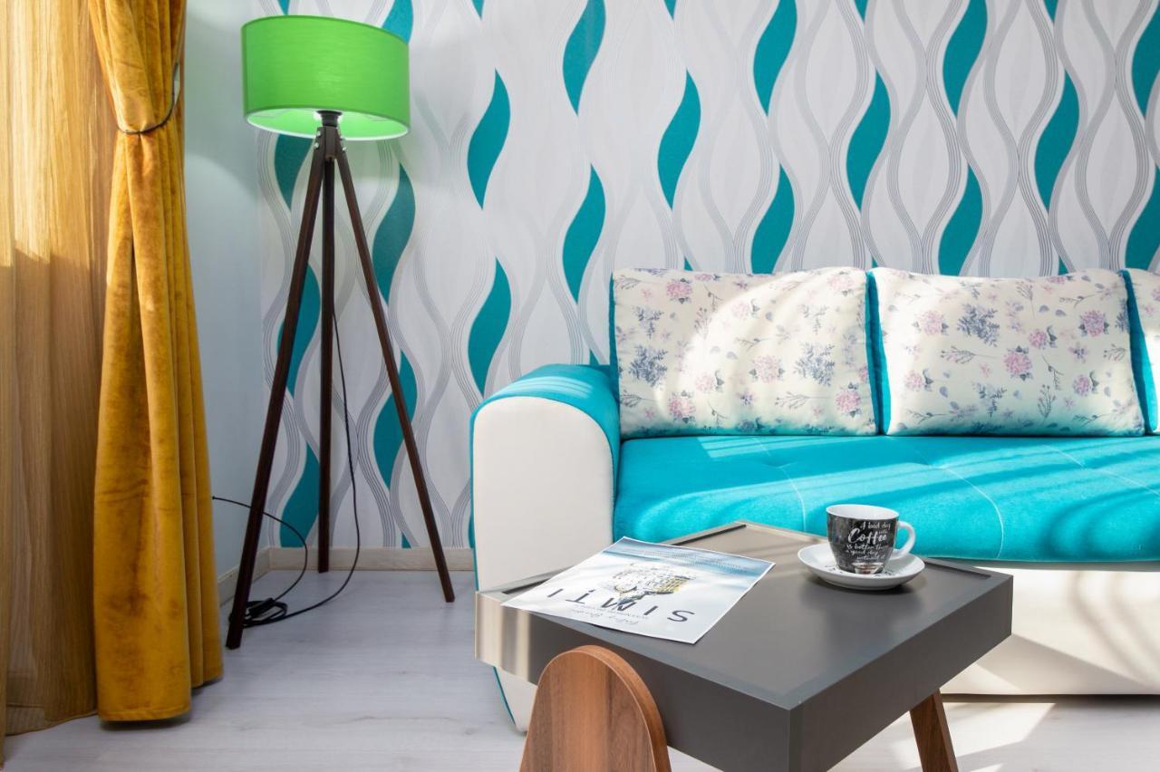 Moonlight Central Apartments Oradea Ngoại thất bức ảnh