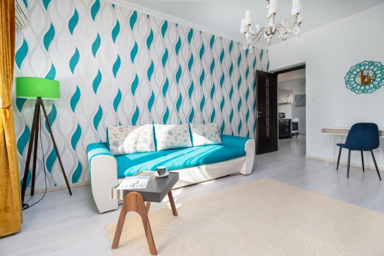 Moonlight Central Apartments Oradea Ngoại thất bức ảnh